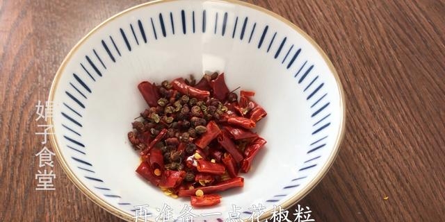 腌黄瓜条怎么腌制好吃（快速腌黄瓜的方法）