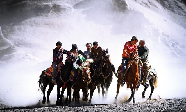 各民族的风俗习惯有哪些（56个民族的风土人情和风俗习惯）