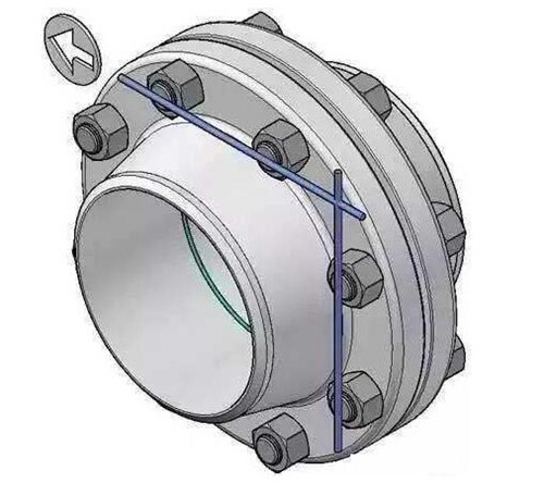 法兰盘上的孔要全上螺丝吗