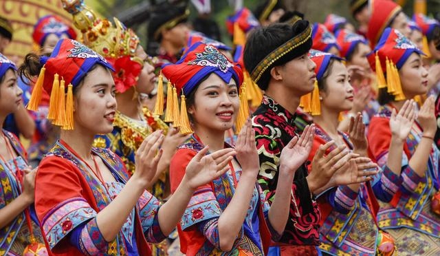 中国民族的风俗习惯大全（20个民族的风土人情和风俗习惯）