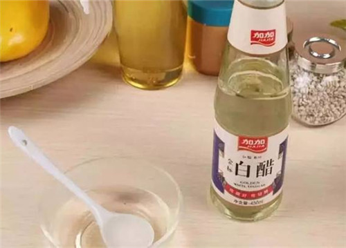 水龙头有水垢怎么处理