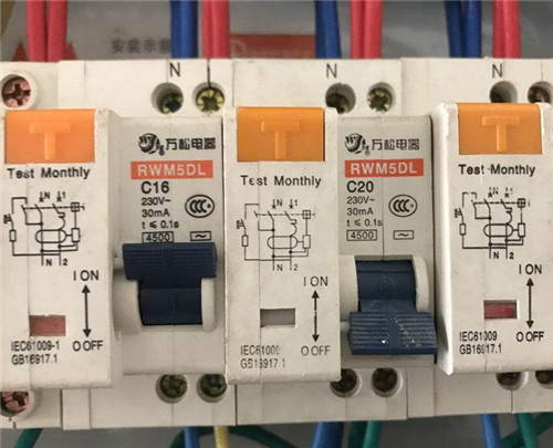 电跳闸是什么原因