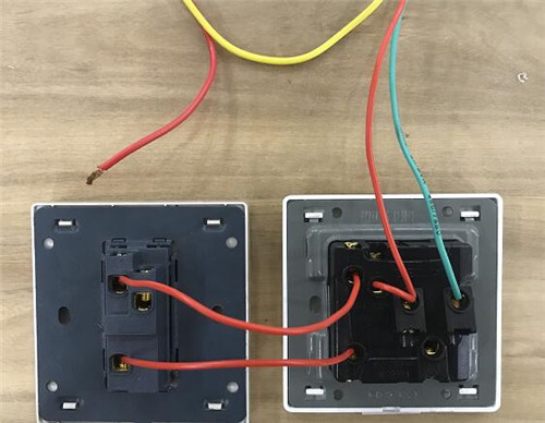 一开五孔双控开关接法是怎样的