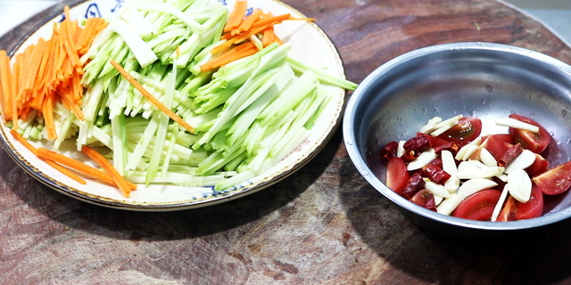 清淡的食物菜谱有哪些（这6道清淡素食菜不油腻）