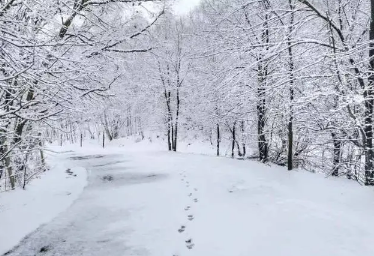 ​2023年贵州春节会不会下雪_贵州一般几月份下雪